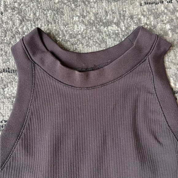 AMAZON Mocha Ribbed Racerback Tank - Picture 3 of 4